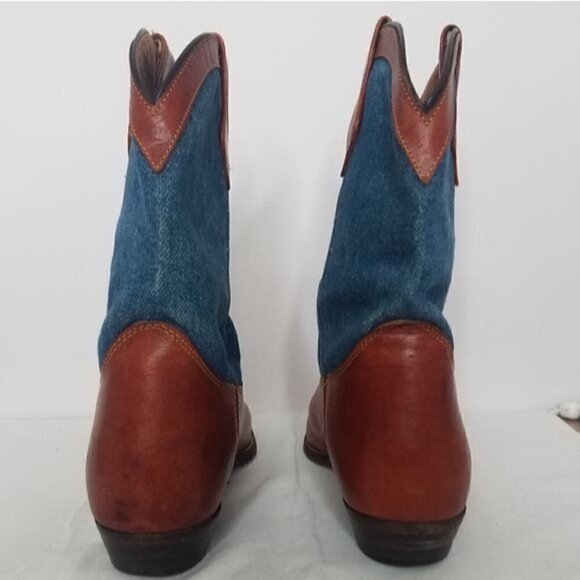Vintage 1980s Frye Denim and Tooled cognac  Leather  Western Boot 8 - Picture 4 of 15